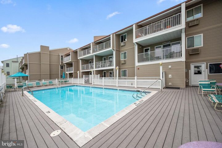 Property Photo:  731 Mooring Road 205  MD 21842 