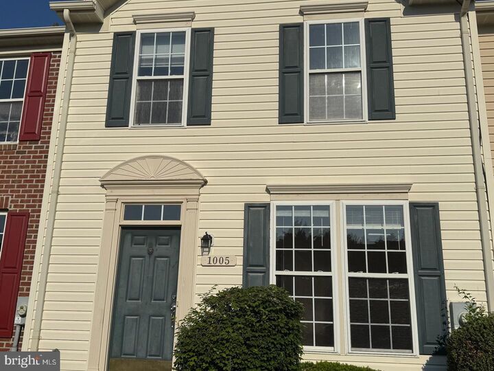 Property Photo: 1005 Meadow View Drive MD 21804