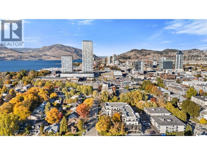 Property Photo:  1883 Water Street 202  BC V1Y 1K4 