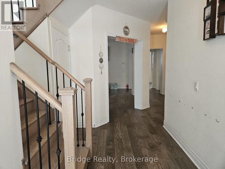 Property Photo:  1060 Upper Thames Drive  ON N4T 0H2 