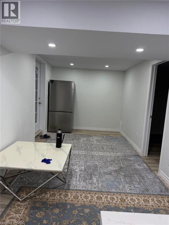 Property Photo:  32 Orchid Crescent  ON N2E 3N3 