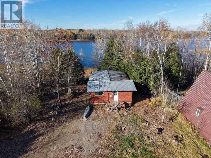 Property Photo:  19 Edna Street  ON P0J 1G0 