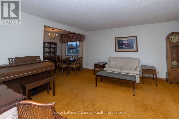 Property Photo:  2601 North Valour Place North  ON P7E 5T6 