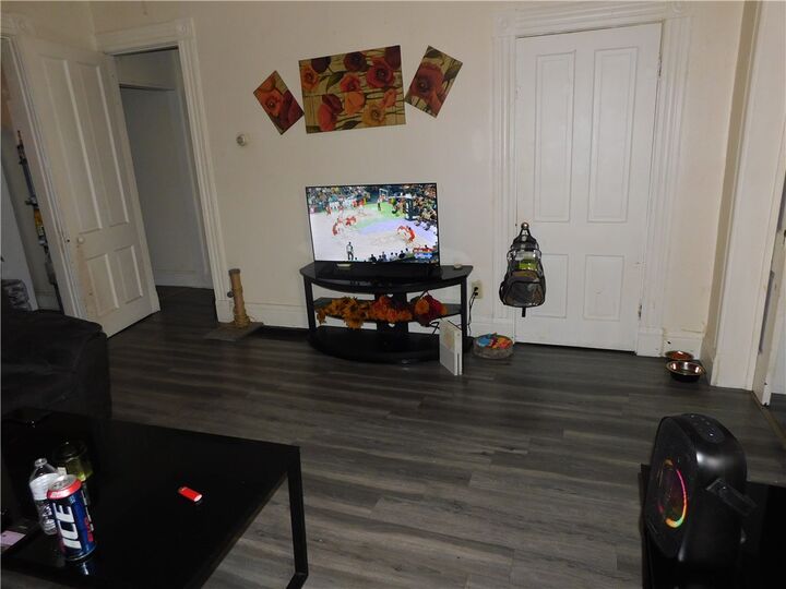 Property Photo:  1027 W Jefferson Street 1029  OH 45506 