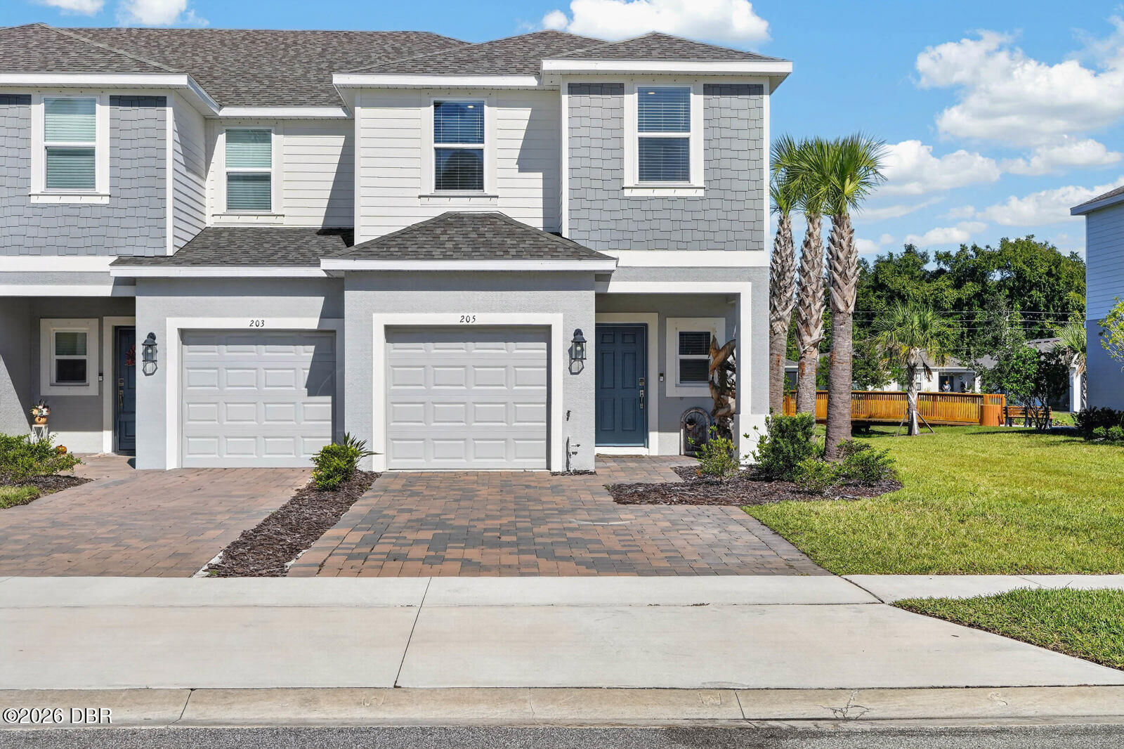 Property Photo:  205 River Front Way  FL 32141 