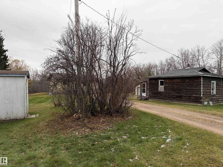 Property Photo:  41523 Twp Rd 624  AB T0A 1S1 