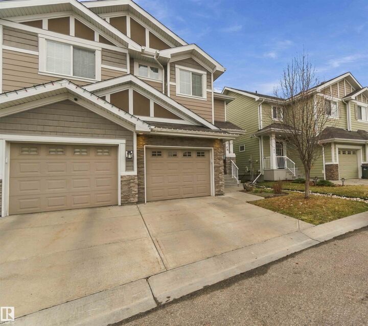 Property Photo:  219 Charlotte Way 19  AB T8H 0T3 