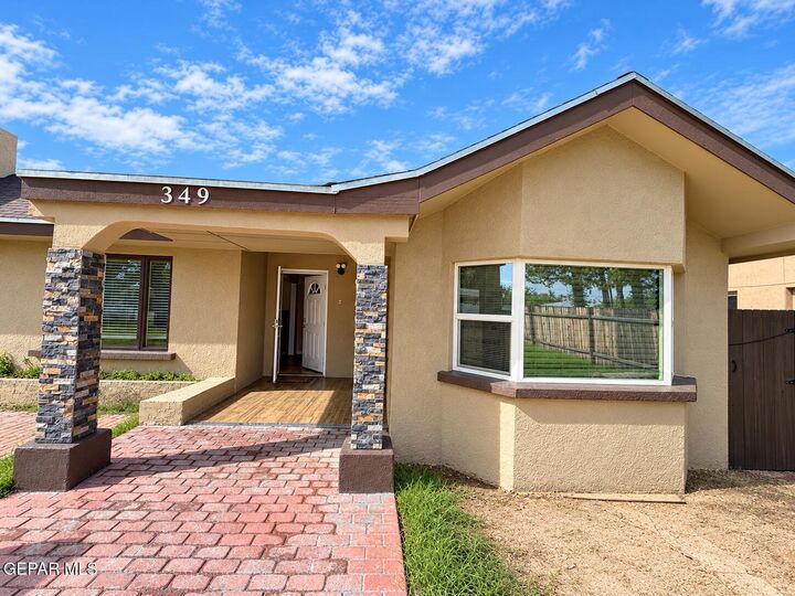 Property Photo:  349 Buena Vista Street  TX 79905 