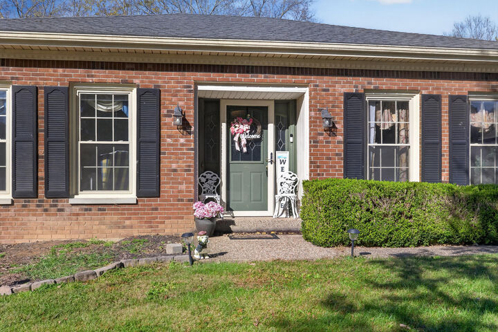 Property Photo: 315 Clearbrook Drive KY 40422