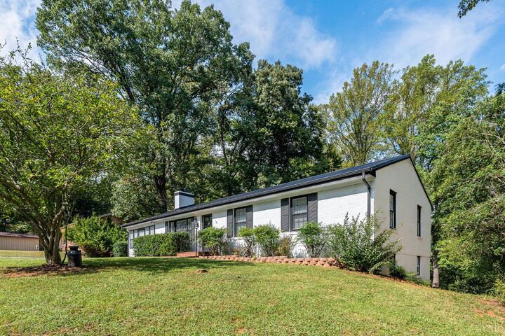 Property Photo: 153 Lamont Circle VA 24572