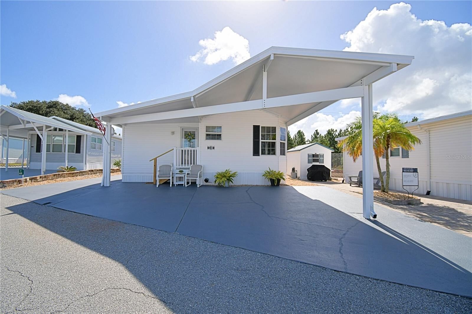 Property Photo: 251 Patterson Road I49 FL 33844