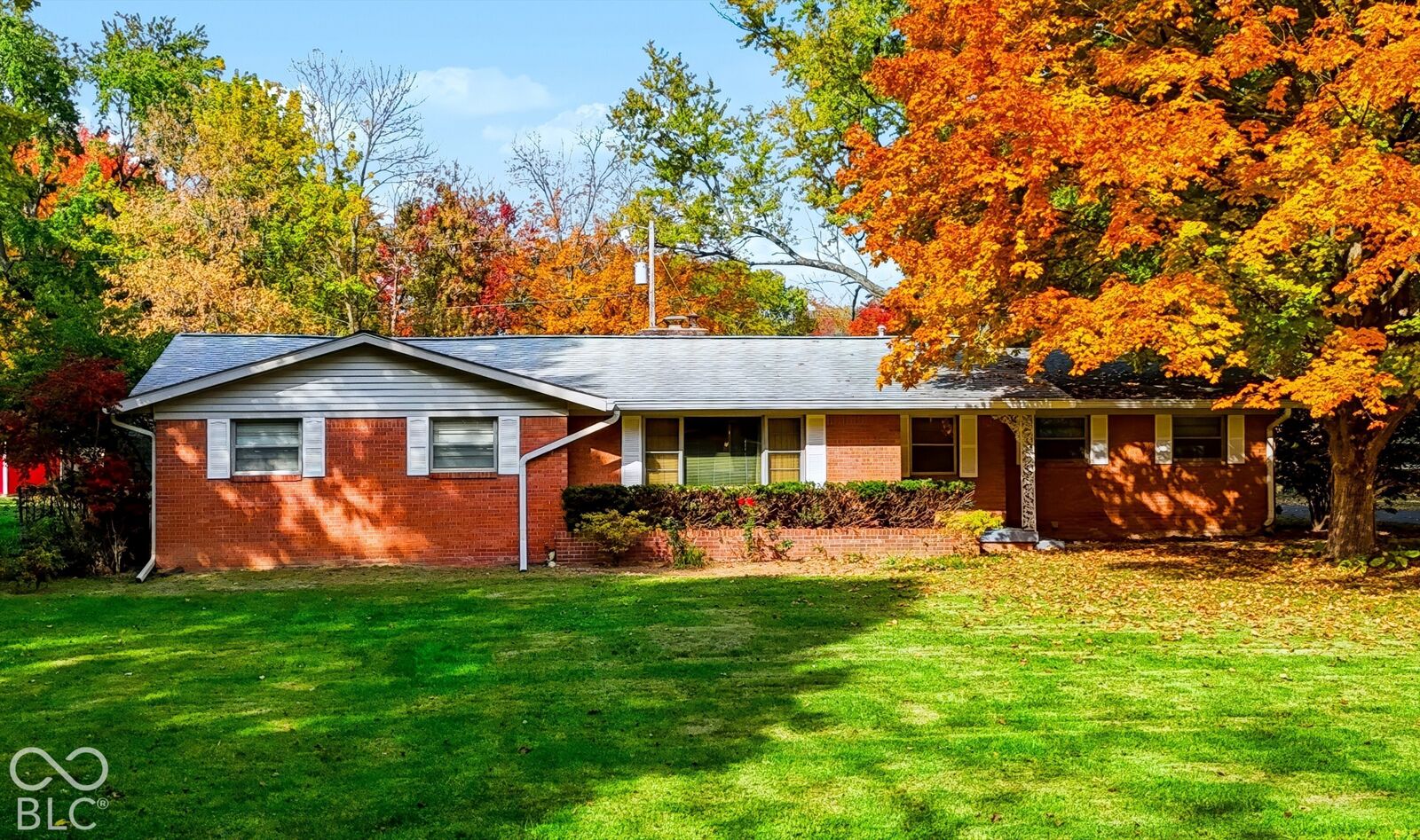 Property Photo:  6924 Munsee Lane  IN 46260 