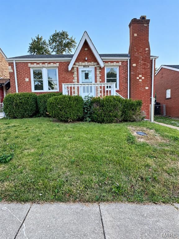 Property Photo:  8019 Genesta Street  MO 63123 