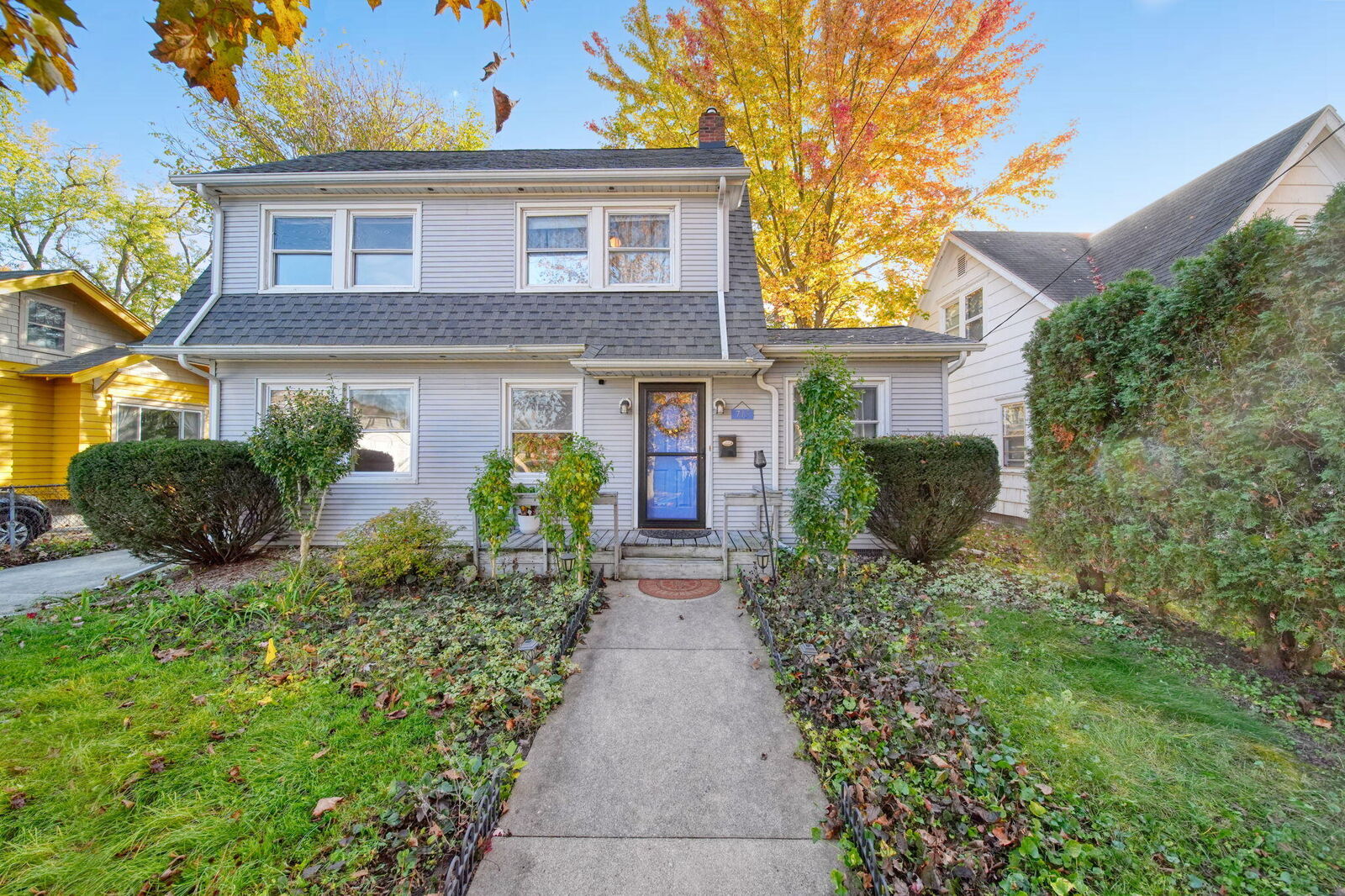 Property Photo:  715 Sixth Street  MI 49203 