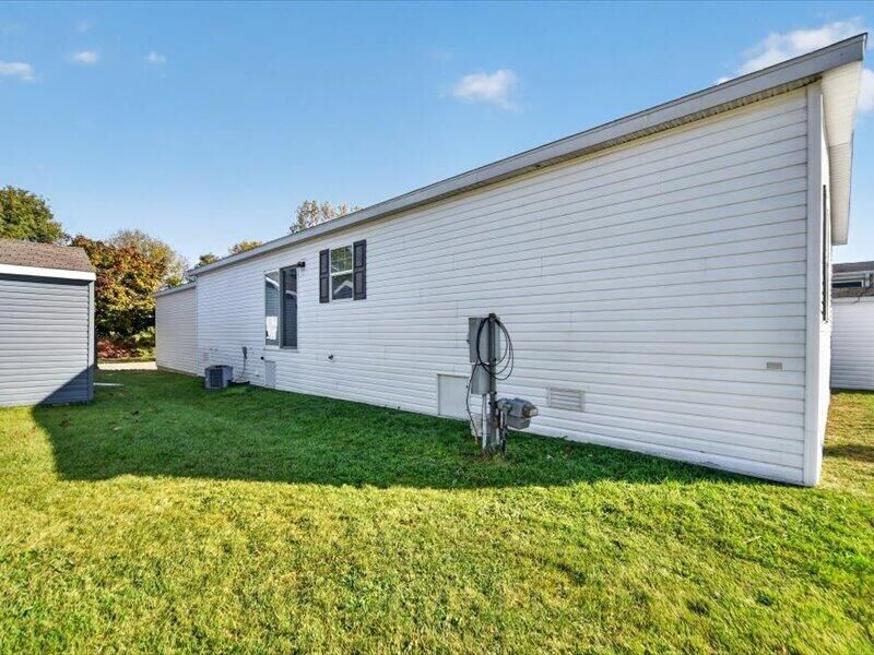 Property Photo:  1037 Cambry Circle  MI 49240 
