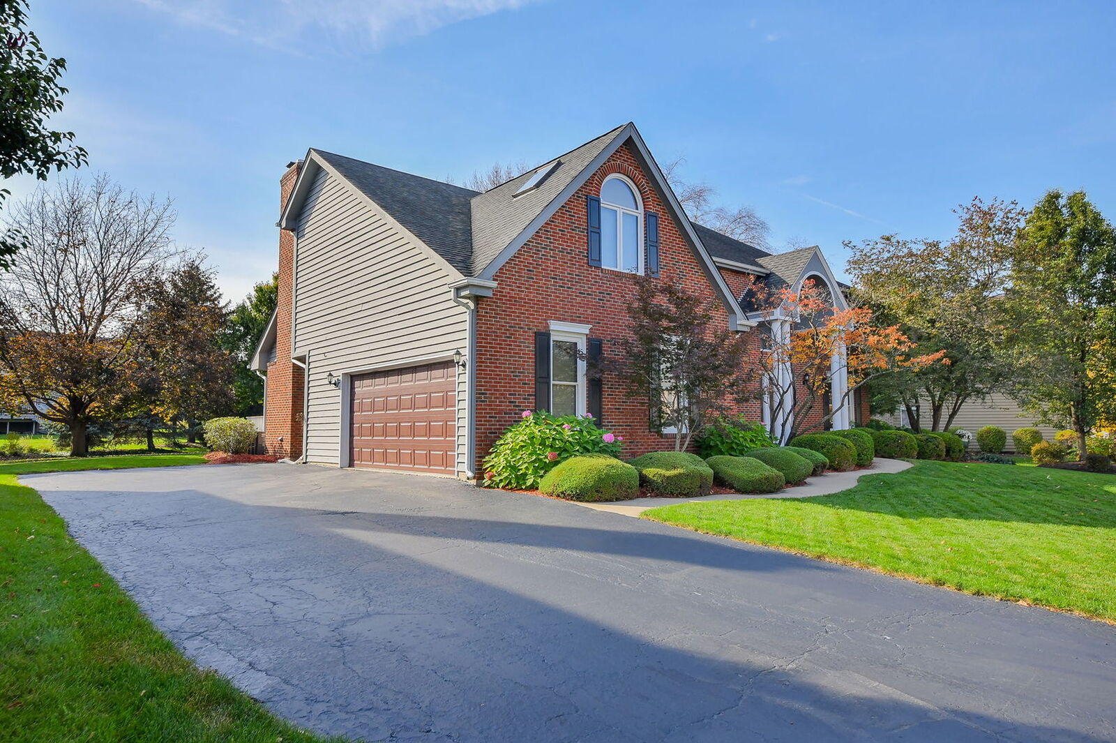 Property Photo:  1824 Morgan Circle  IL 60565 
