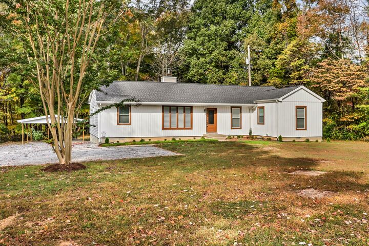 Property Photo: 4460 Ashland City Rd TN 37043