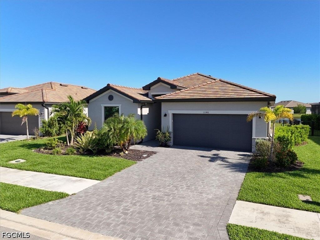 Property Photo:  11346 Wintergreen Lane  FL 33913 