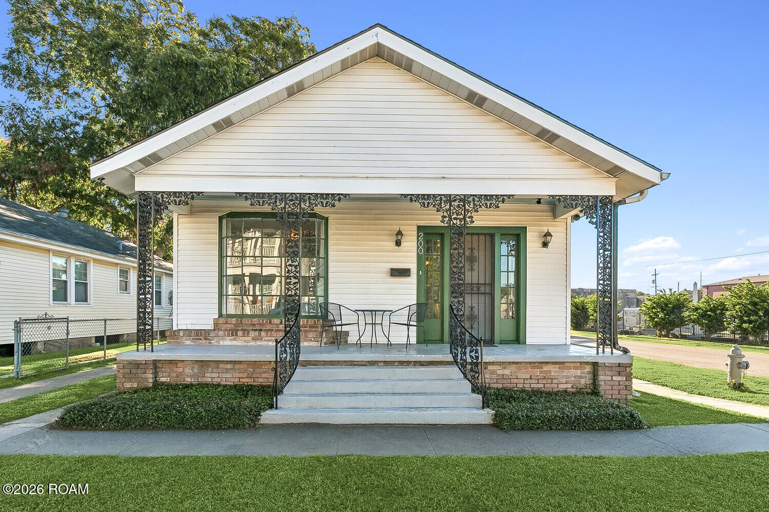 Property Photo: 200 Helena Street LA 70119