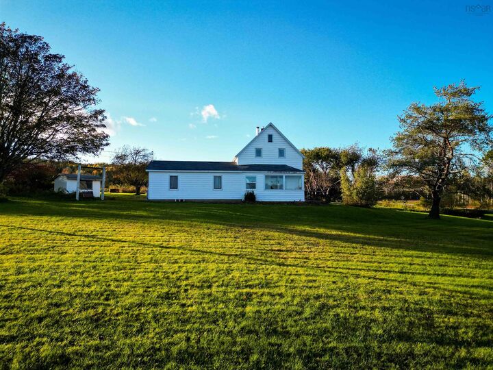 Property Photo:  21 Mountain Road  NS B1L 1A9 