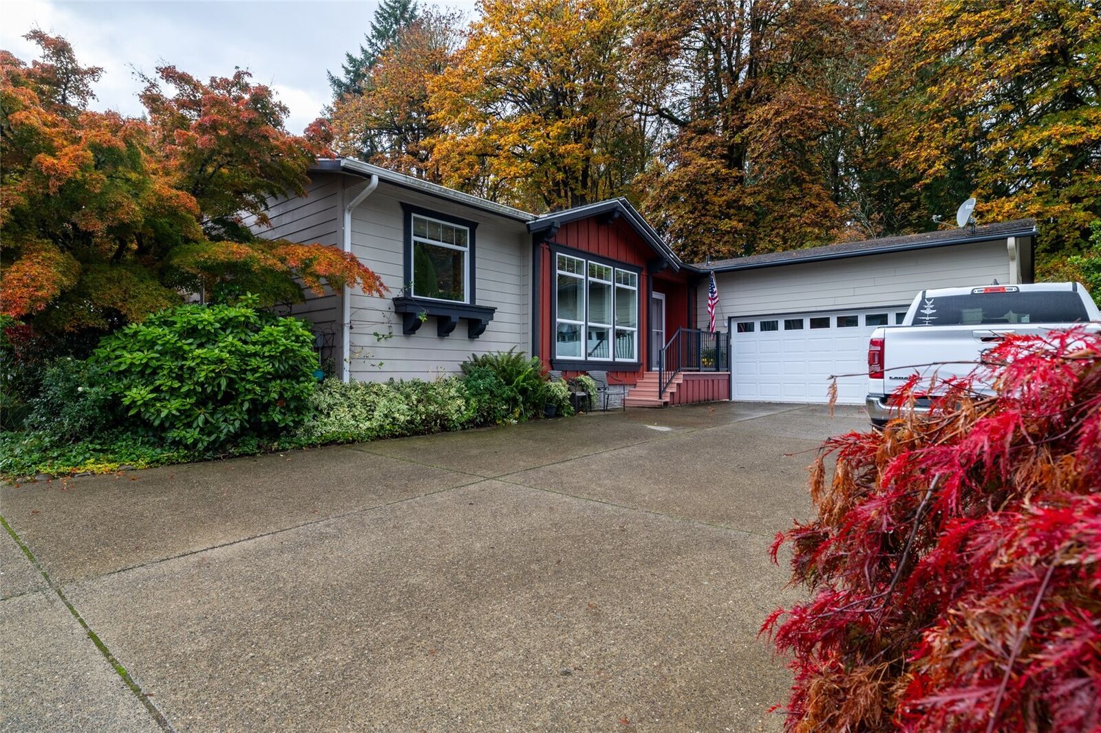Property Photo: 4183 Klahowya Lane SW WA 98512