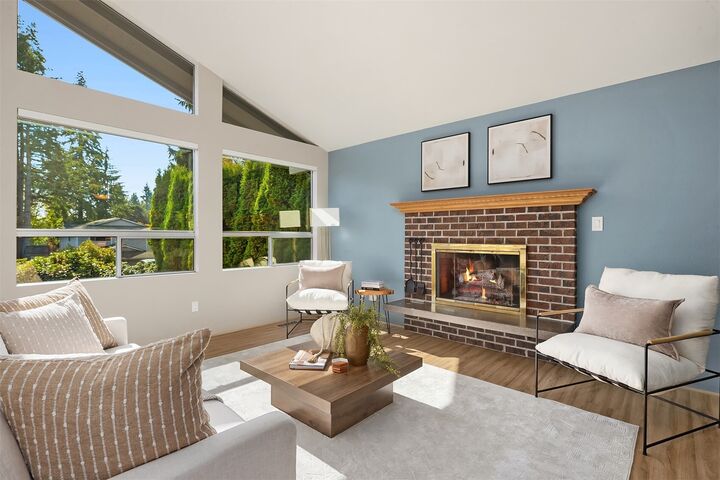 Property Photo:  3008 NE 201st Place  WA 98155 