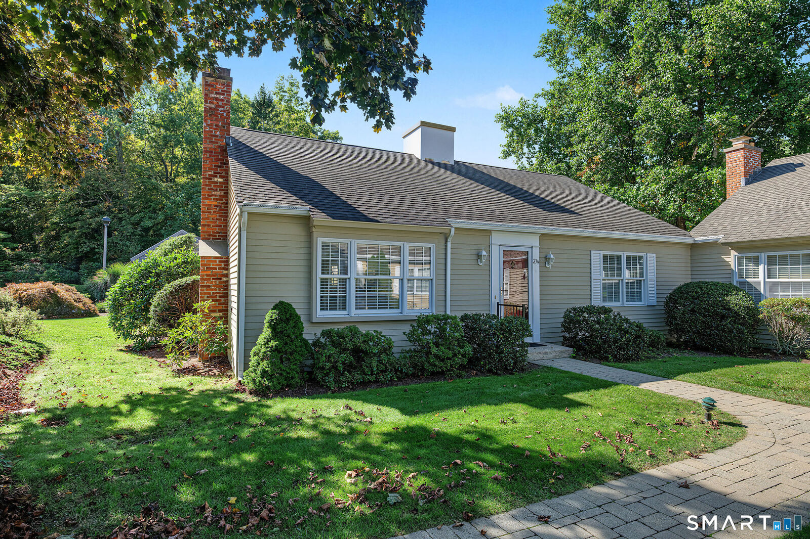 Property Photo:  23 Wilshire Road A  CT 06443 