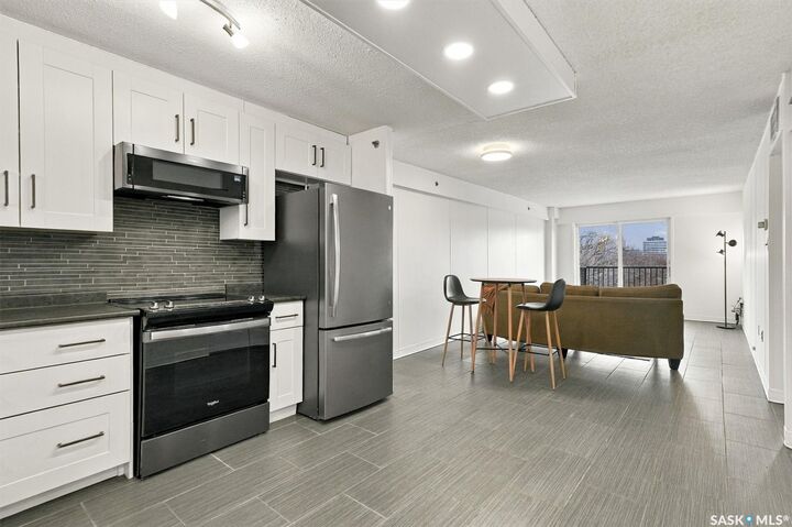 Property Photo:  537 4th Avenue N 502  SK S7K 2M6 