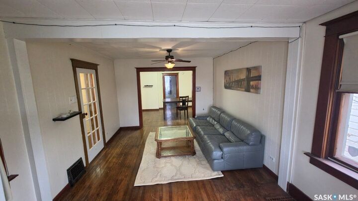 Property Photo:  950 Retallack Street  SK S4T 2H1 