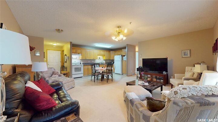 Property Photo:  2930 Arens Road E 304  SK S4V 1N8 