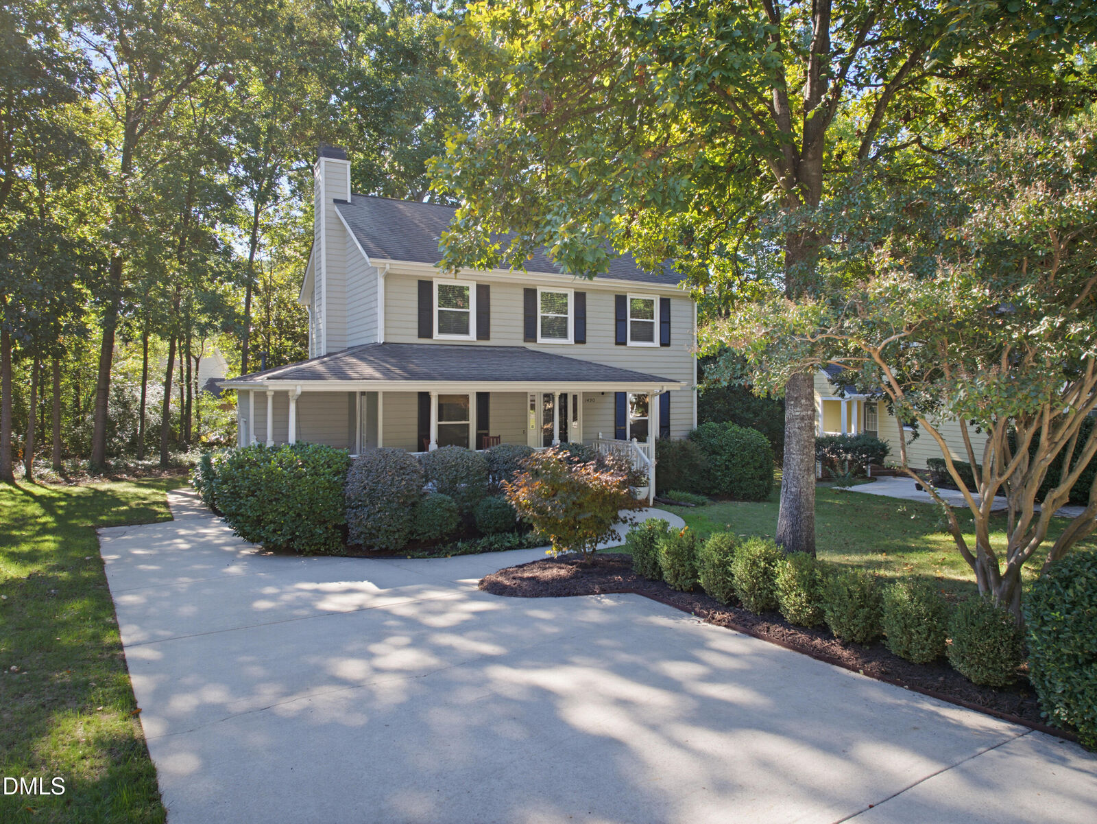 Property Photo: 1420 Morningsdale Drive NC 27609