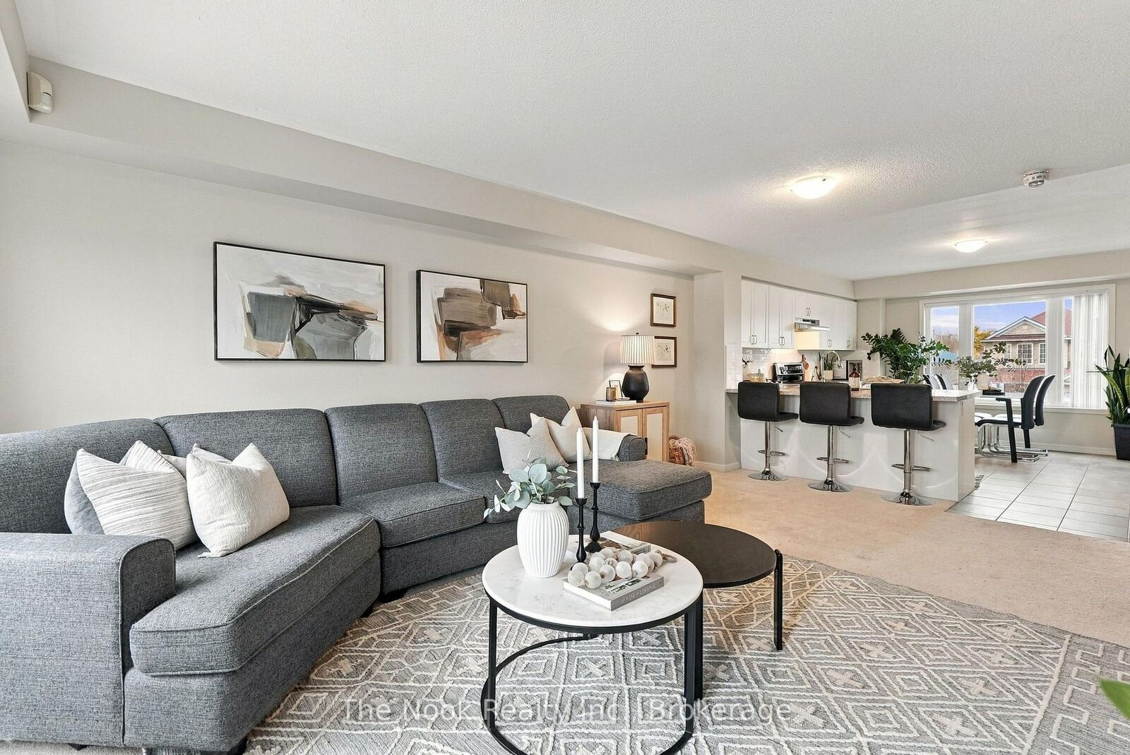 Property Photo:  250 Sunny Meadow Boulevard 11  ON L6R 3Y6 