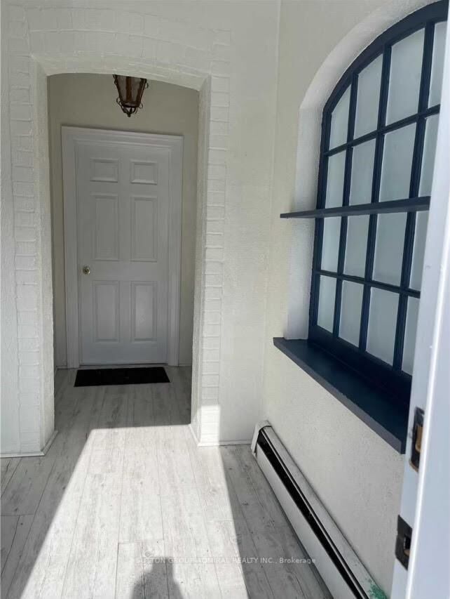 Property Photo:  406 Roehampton Avenue 1  ON M4P 1S4 