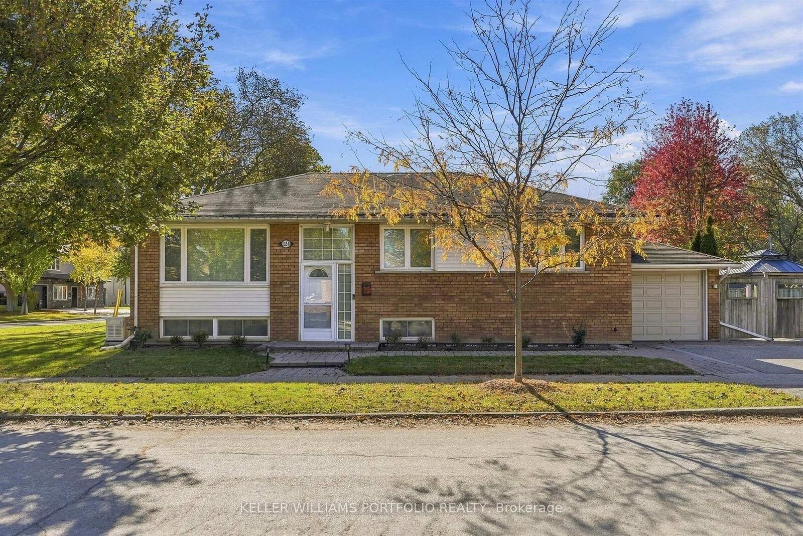 Property Photo: 124 Wincott Drive ON M9R 2P6