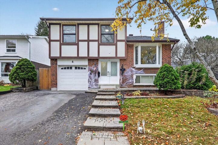 Property Photo: 4 Renfield Crescent ON L1P 1B4