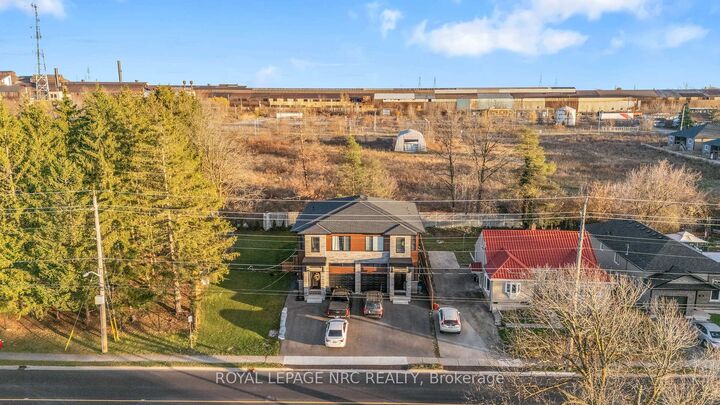 Property Photo:  318 River Road Lower  ON L3B 2S4 
