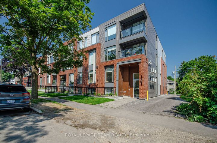 Property Photo:  1291 Summerville Avenue 301  ON K1Z 8G7 