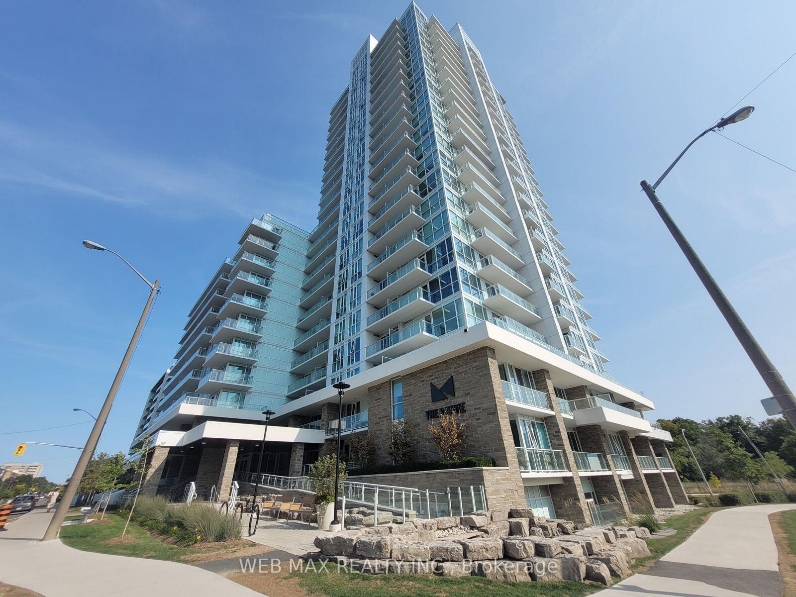 Property Photo: 10 Deerlick Court 1017 ON M3A 0A7
