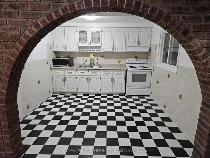 Property Photo:  12 Curtis Drive Basement  ON L6Y 2J4 