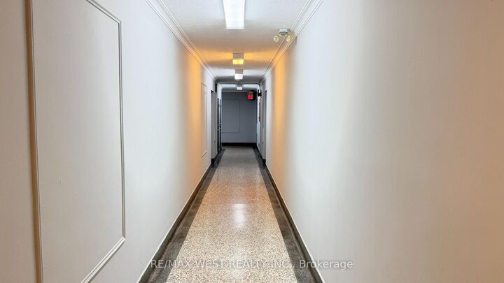 Property Photo:  1243 Broadview Avenue 306  ON M4K 2T3 