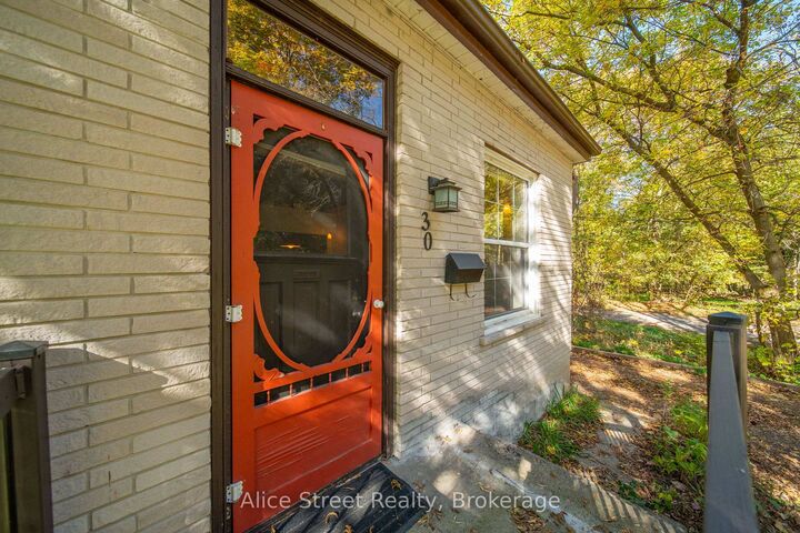 Property Photo:  30 John Street  ON N1H 1T4 
