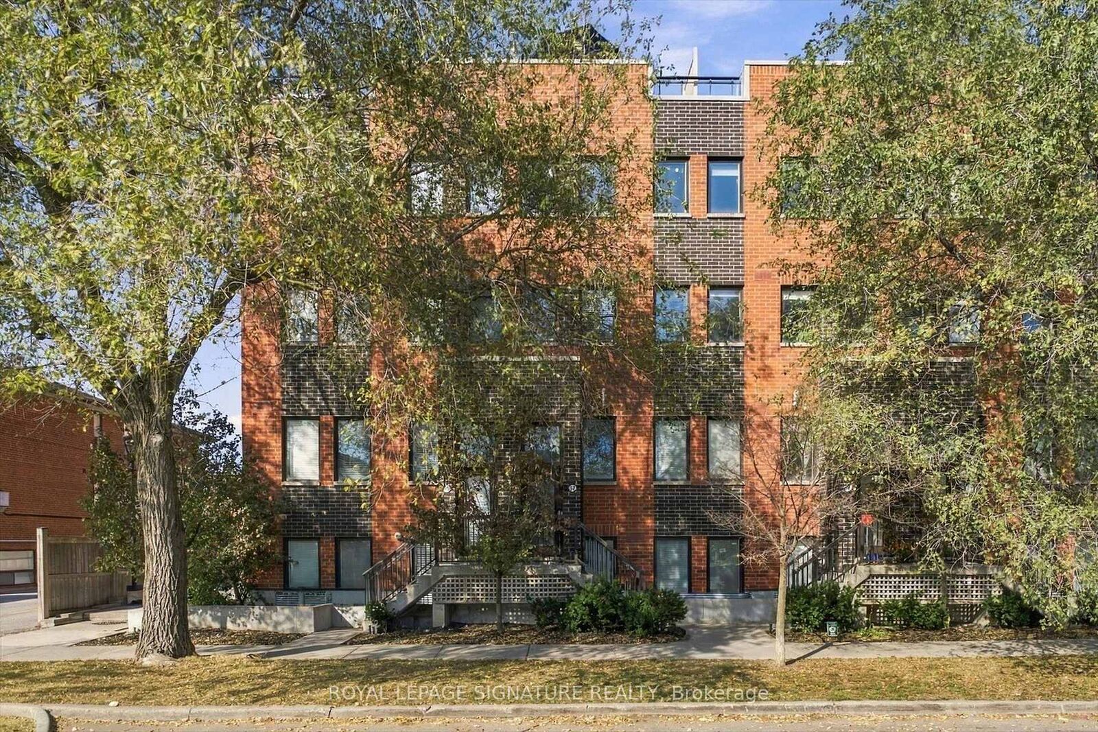 Property Photo: 68 Winston Park Boulevard 57 ON M3K 1C3