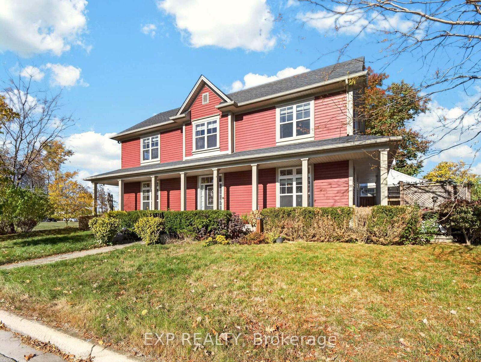 Property Photo:  750 Lakeshore Road  ON L2A 0B4 