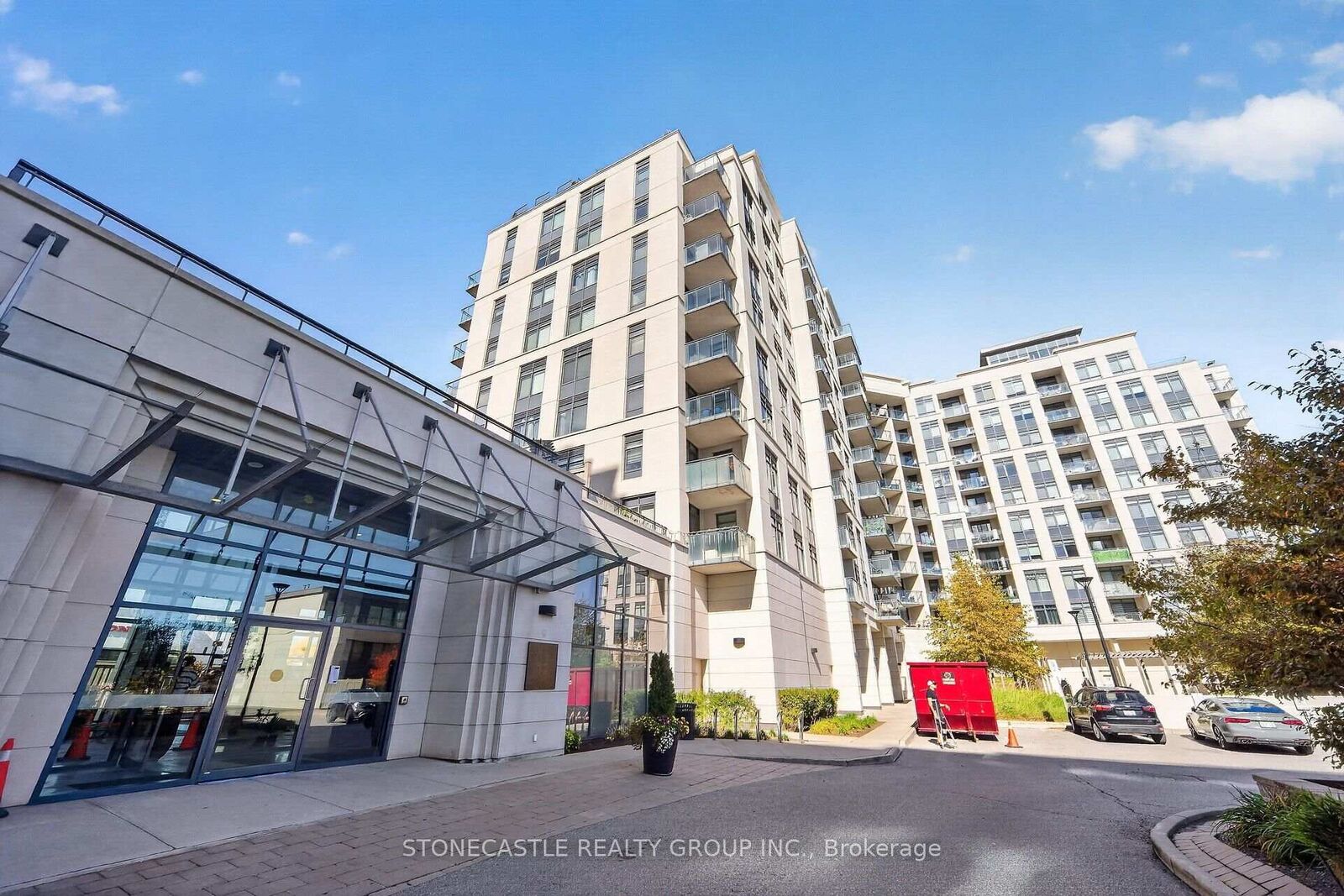 Property Photo: 12 Woodstream Boulevard 920 ON L4L 8C3