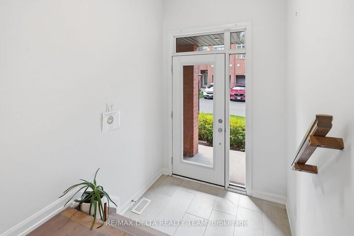 Property Photo:  561 Halo Private  ON K1C 0C7 