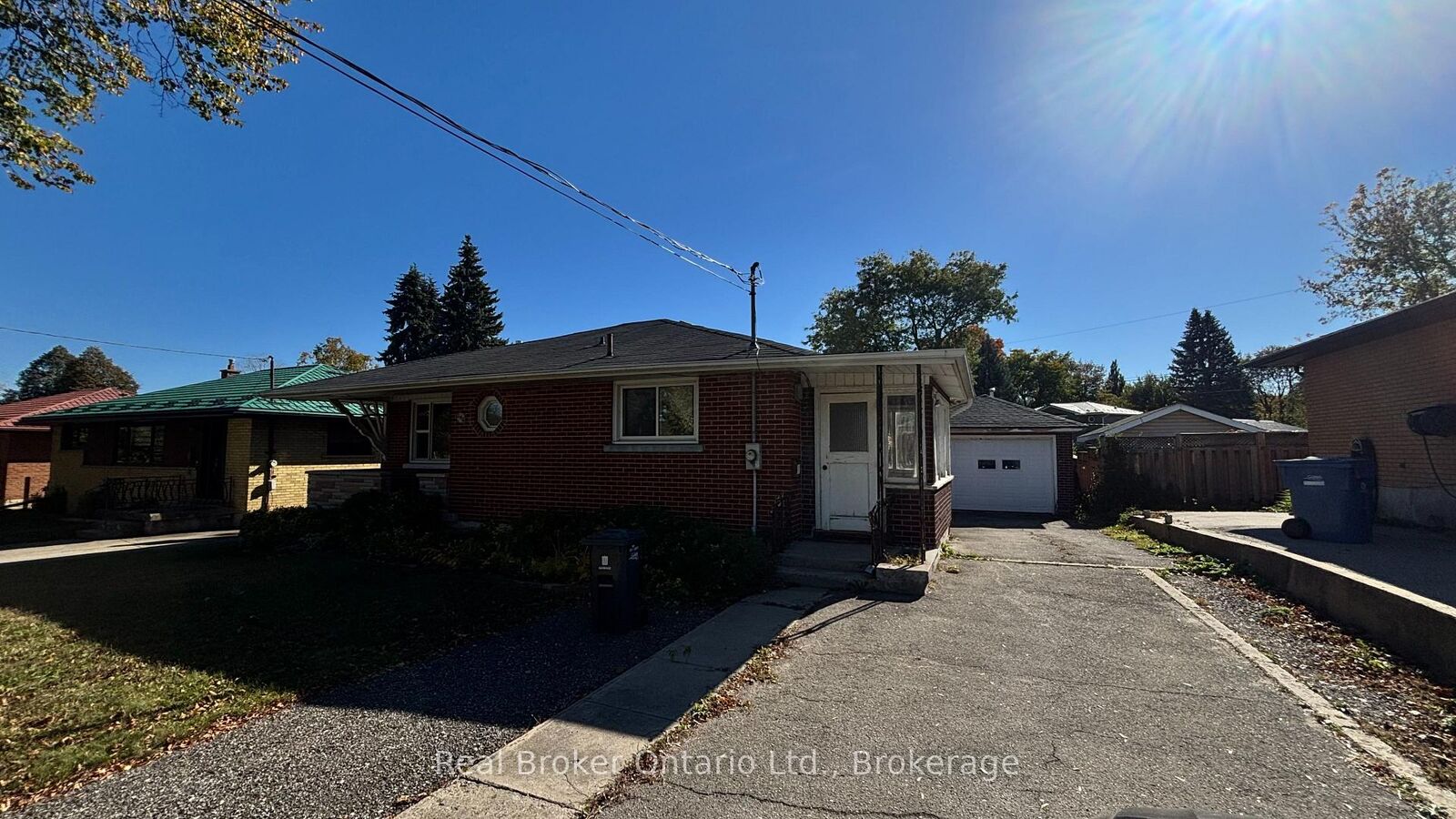 Property Photo:  246 Stevenson Street N  ON N1E 5B4 