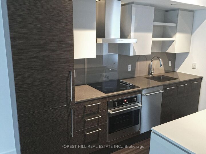 Property Photo:  1030 King Street W 1231  ON M6K 3N3 
