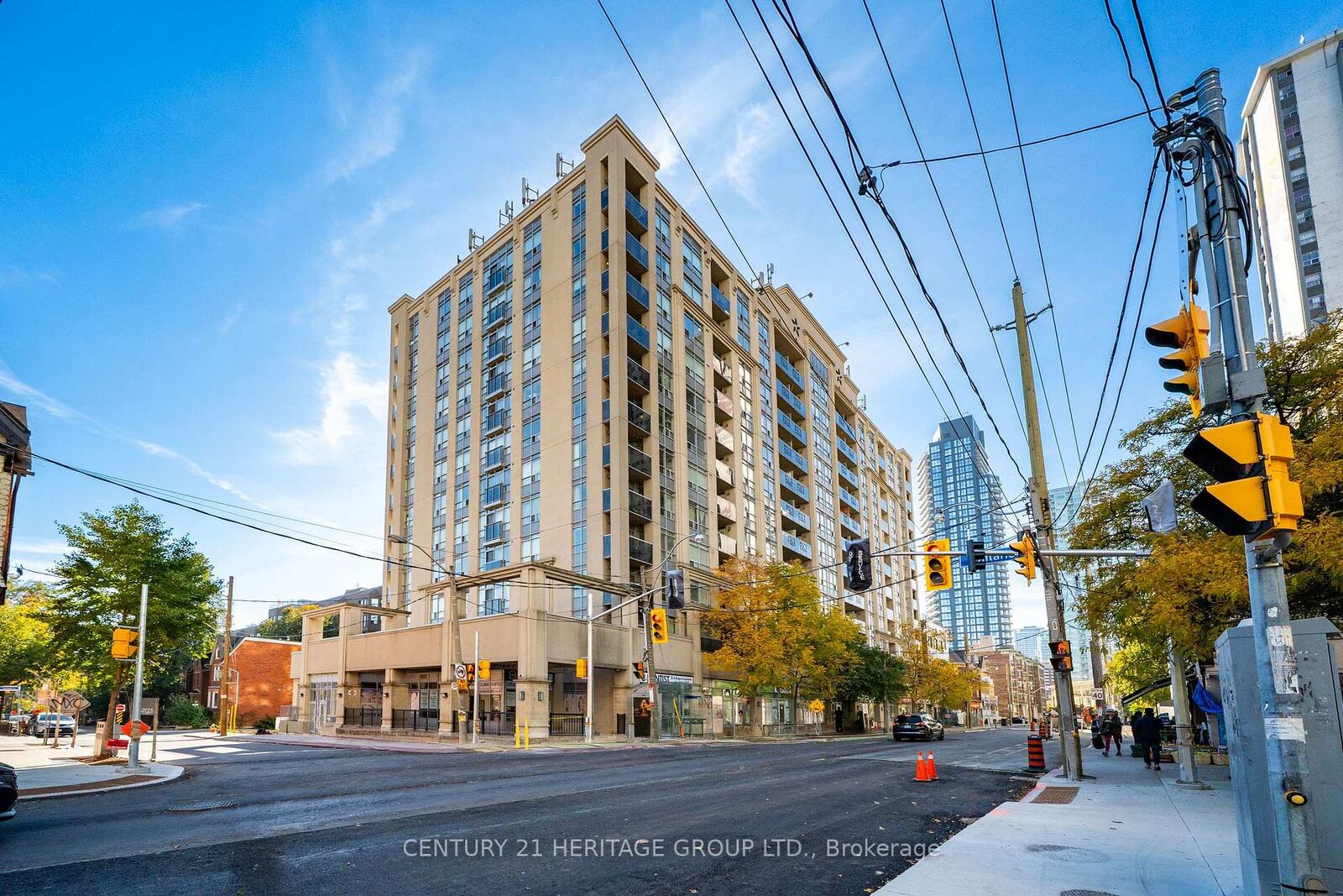 Property Photo:  225 Wellesley Street E 311  ON M4X 1X8 
