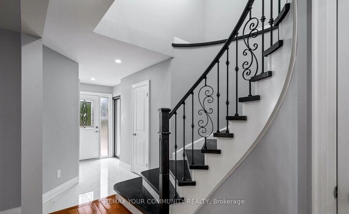 Property Photo:  700 Stonepath Circle  ON L1V 3T1 