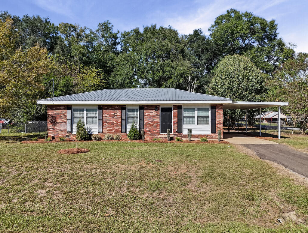 Property Photo:  119 Big Oak Drive  GA 31763 